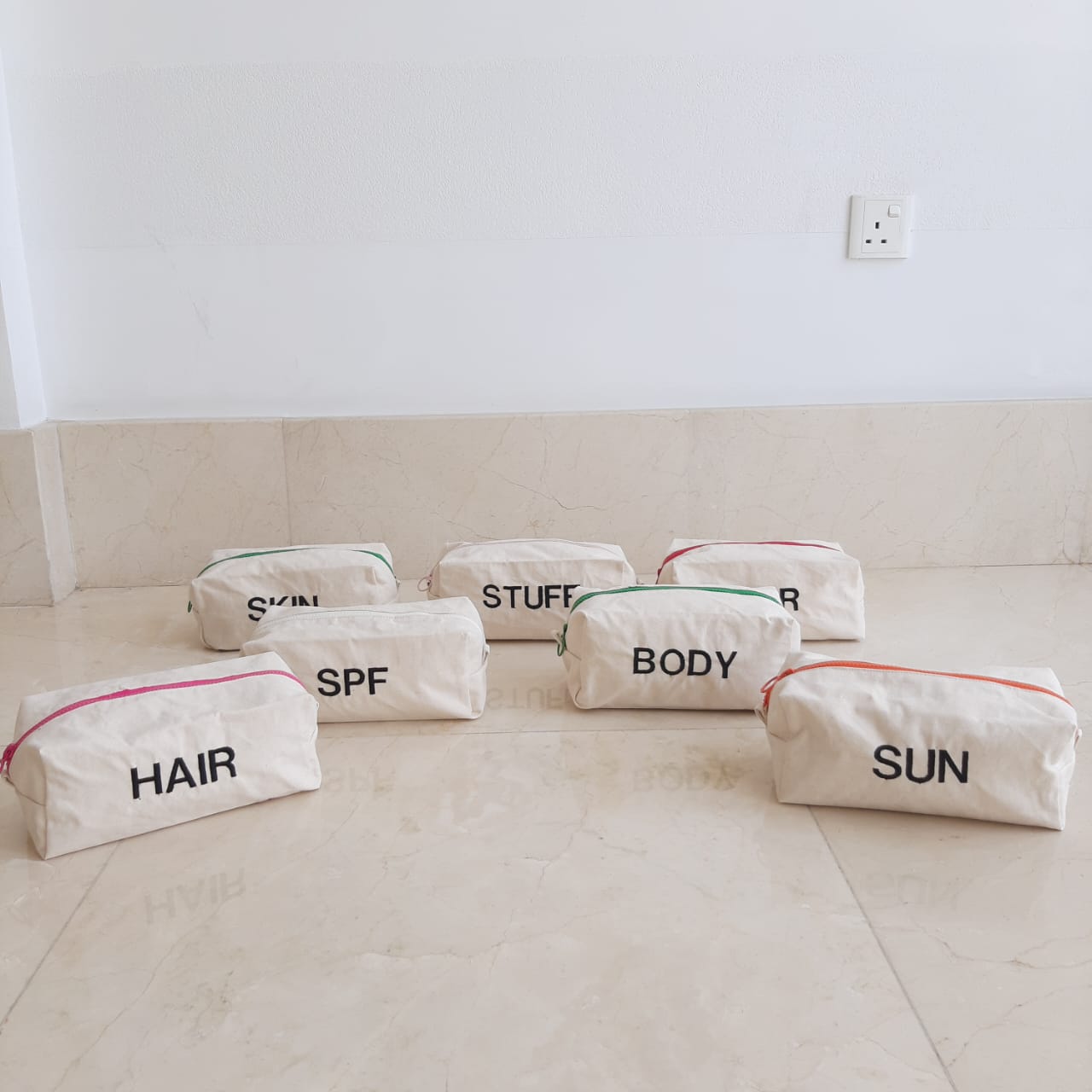 Travel pouch - Medium