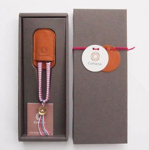 Thread Snips Pink