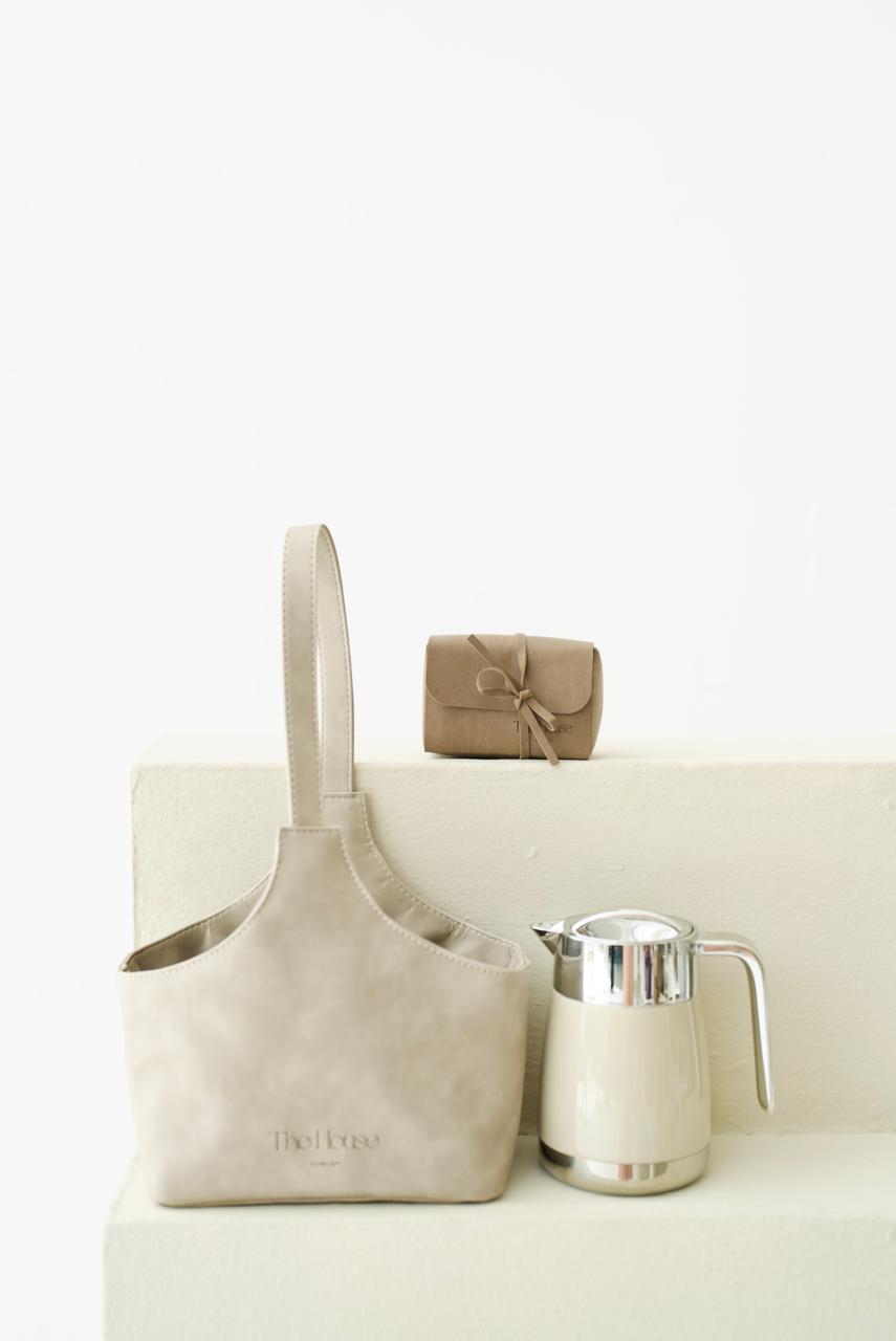 MINI Leather Dallah Tote Bag - 1 Dallah Set