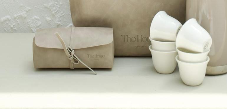 BIG LEATHER POUCH W/ 6pcs CUPS