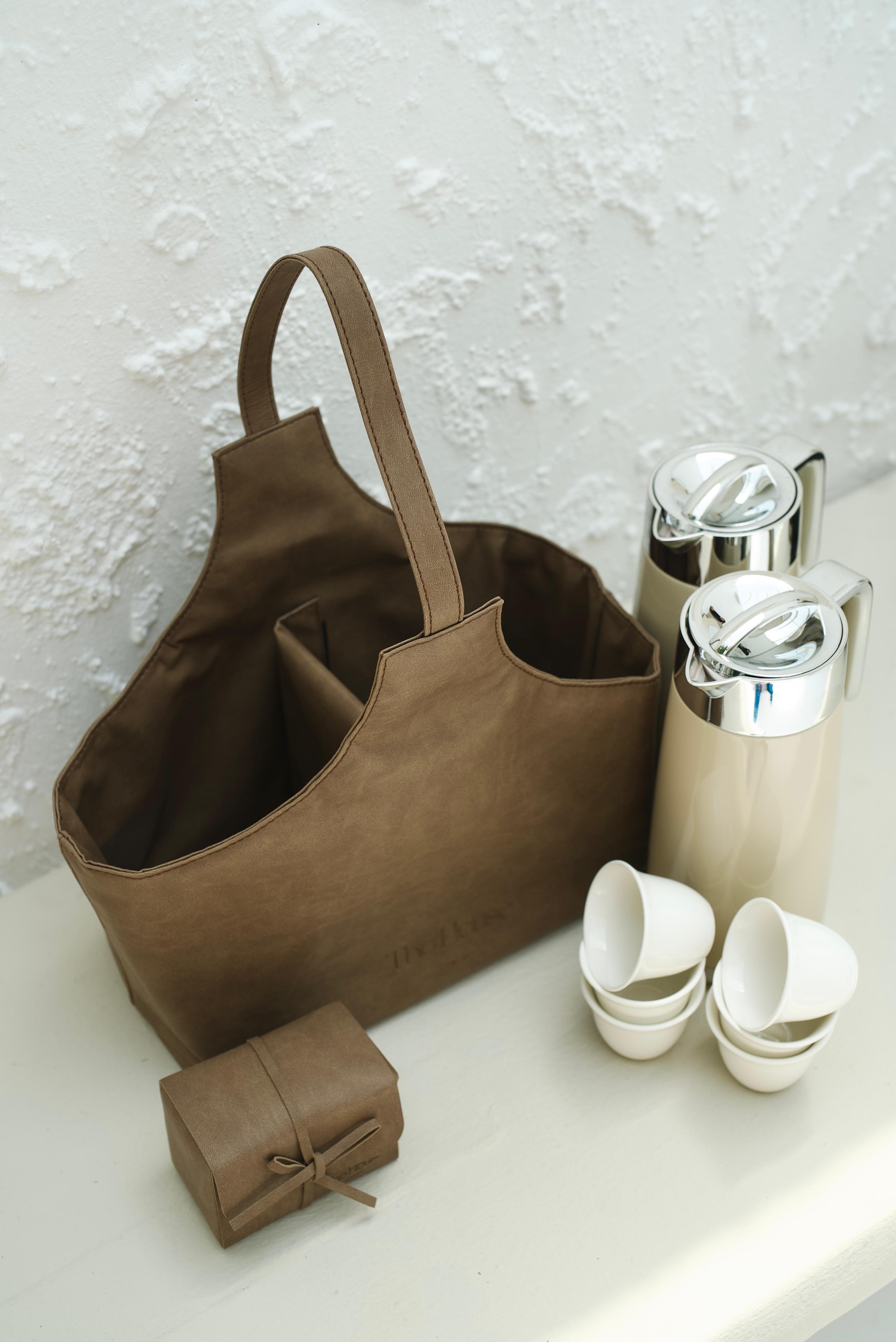Large Leather Dallah Tote Bag - 2 Dallah set