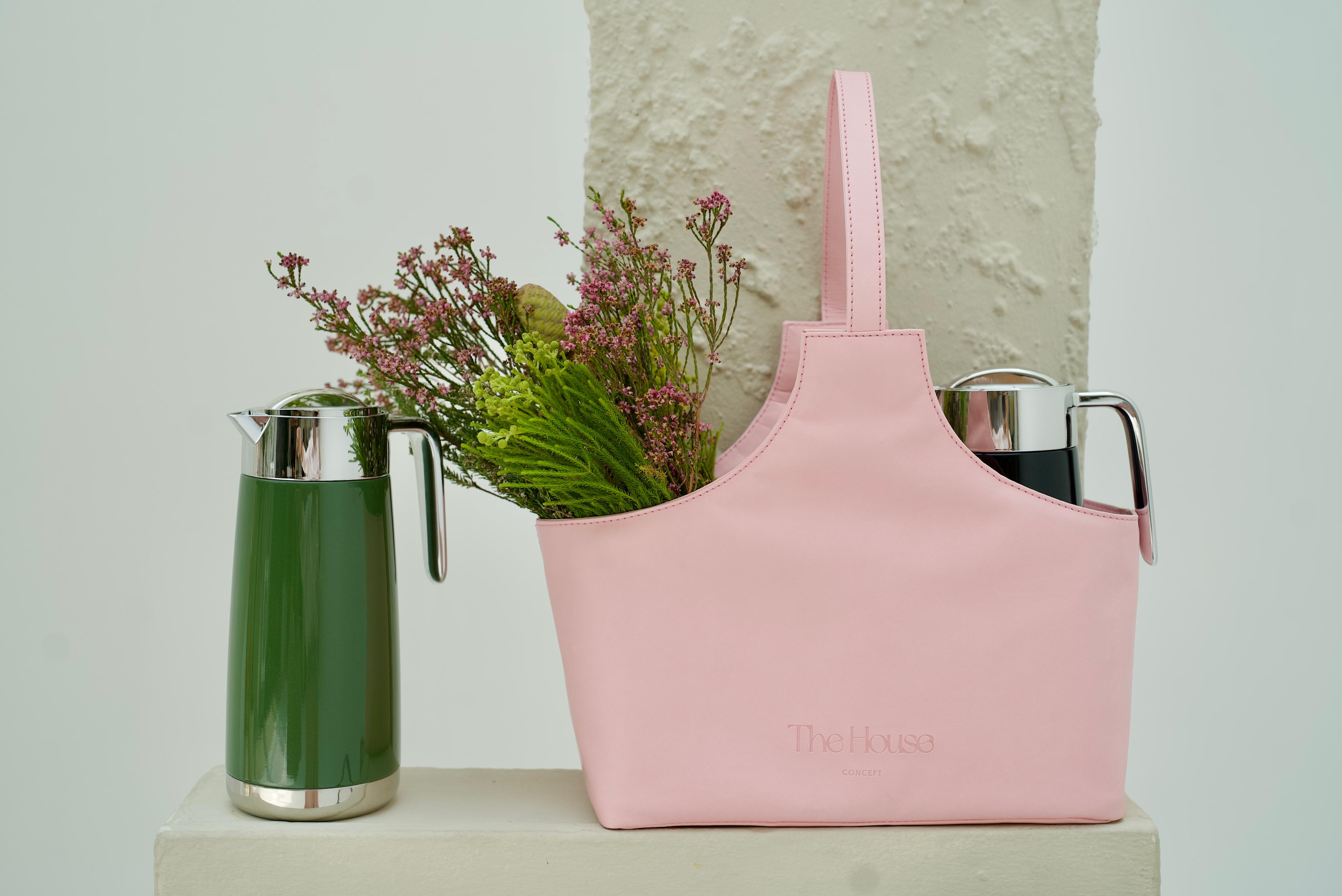 BIG BAG W/ 2PCS DALLAH'S