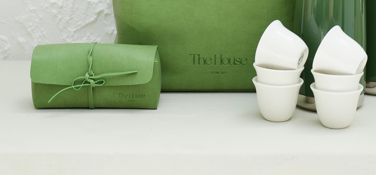 BIG LEATHER POUCH W/ 6pcs CUPS